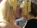 custard_kissing_girls_004